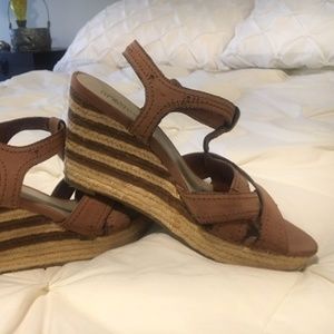 Kenneth Cole Reaction Banded Sandal Sz 7 1/2